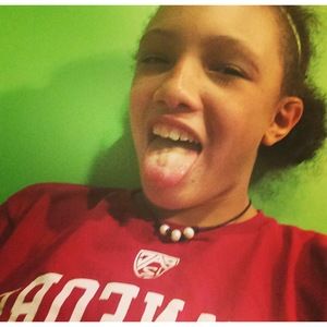 Meet your Posher, Malia